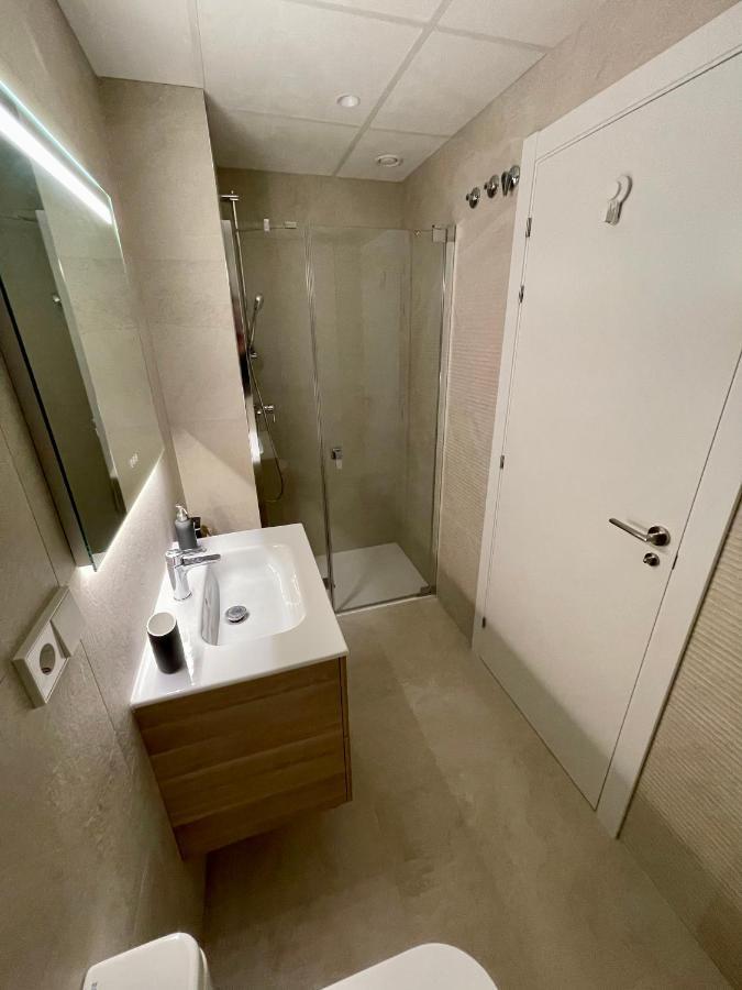 Apartamento Nuevo Junto Al Mar Con Plaza De Garaje!! Perfecto Para Familias Playa de Gandia المظهر الخارجي الصورة